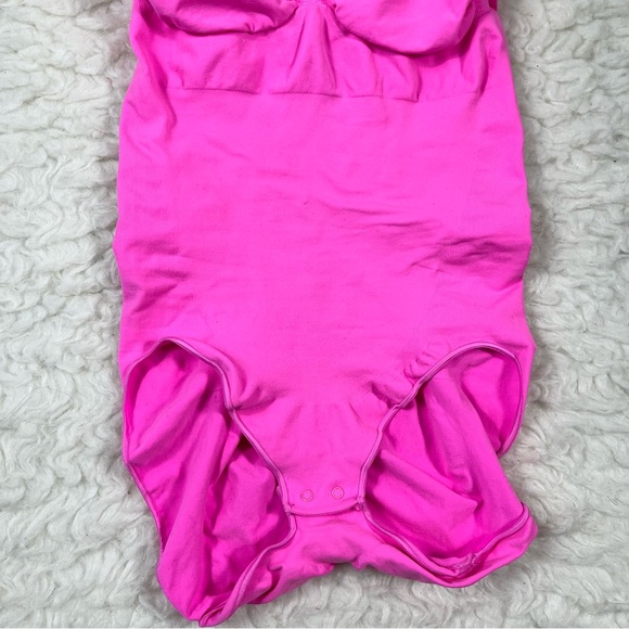 NEW Skims seamless sculpt brief bodysuit - Picture 4 of 11